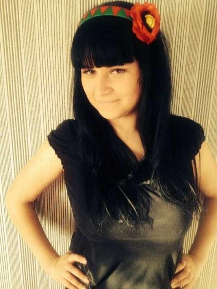 25P Russian young mom