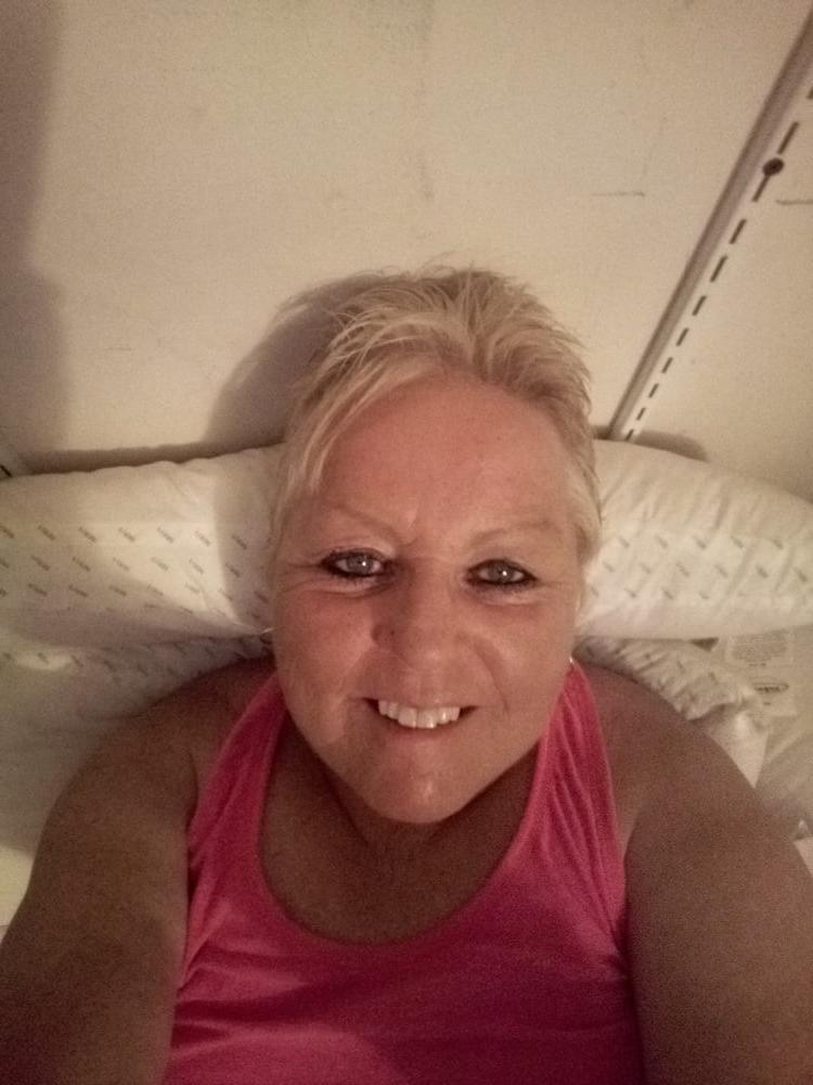 7P Just a whore