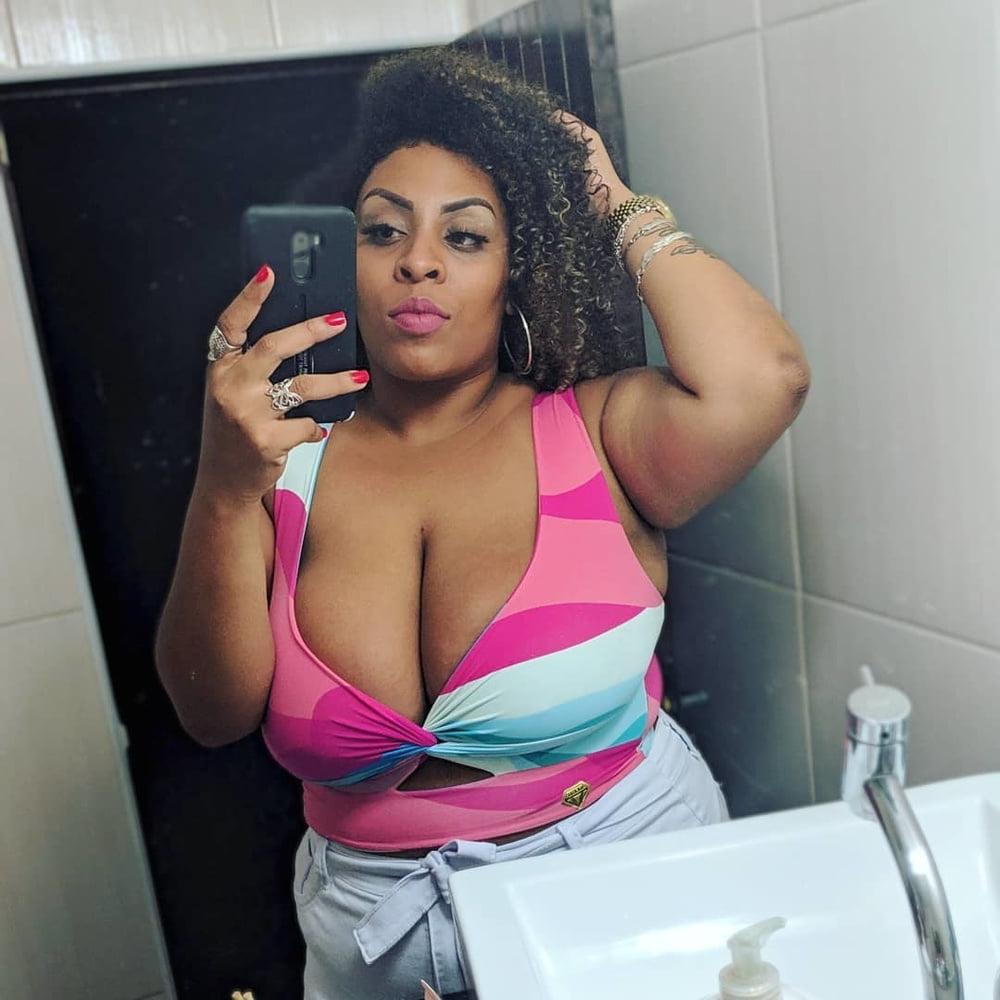 25P Hot young milfs mix