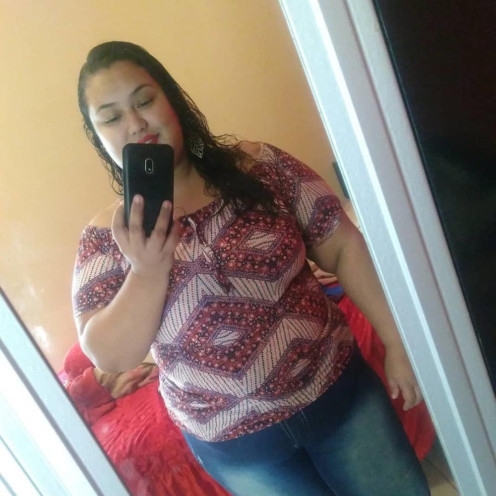 25P Hot young milfs mix