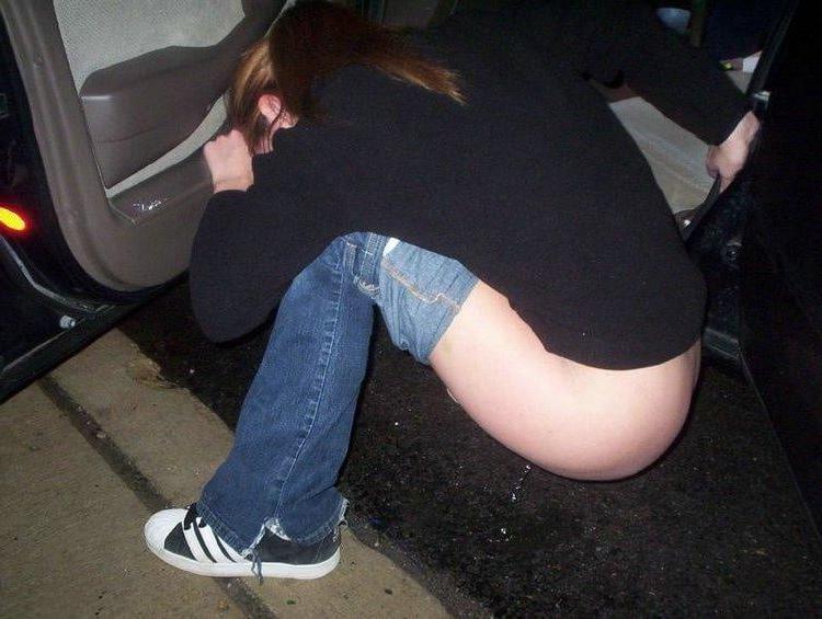 15P Emergency Pee Break (3)