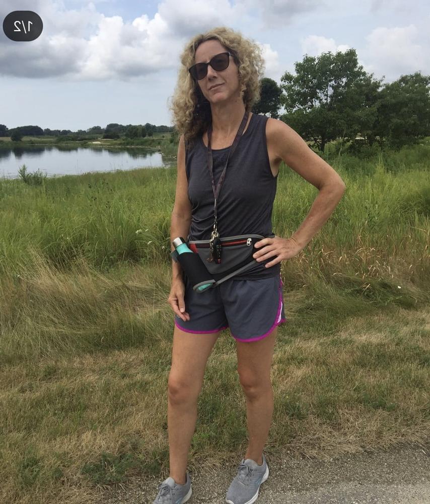 12P What would you do to this pretty mom