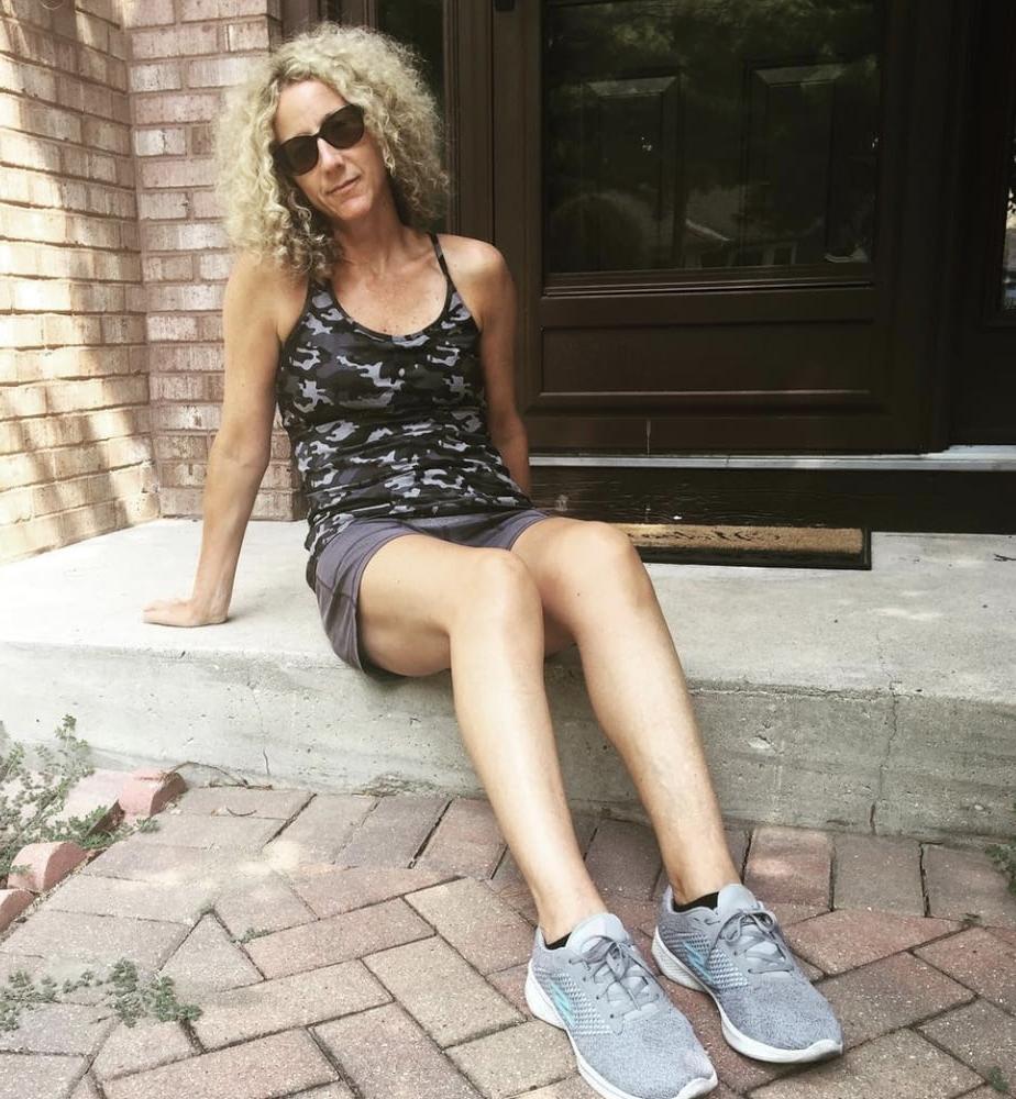 12P What would you do to this pretty mom