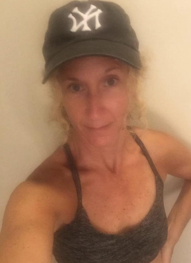 12P What would you do to this pretty mom