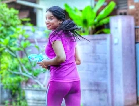 6P Sri Lankan actress 02