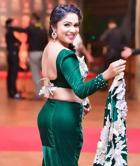 6P Sri Lankan actress 02