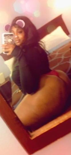 25P Big Booty Freak Hoe Tiffany