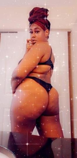 25P Big Booty Freak Hoe Tiffany