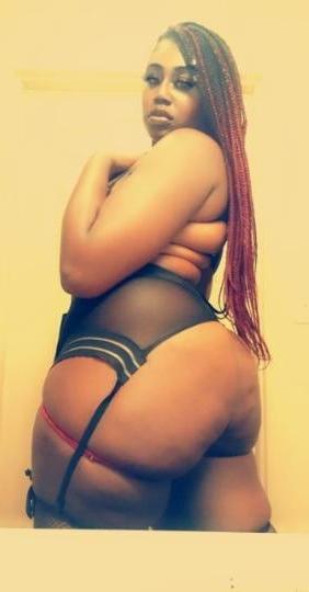 25P Big Booty Freak Hoe Tiffany
