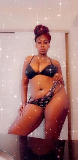 25P Big Booty Freak Hoe Tiffany