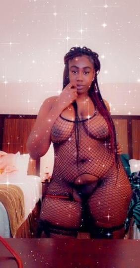 25P Big Booty Freak Hoe Tiffany