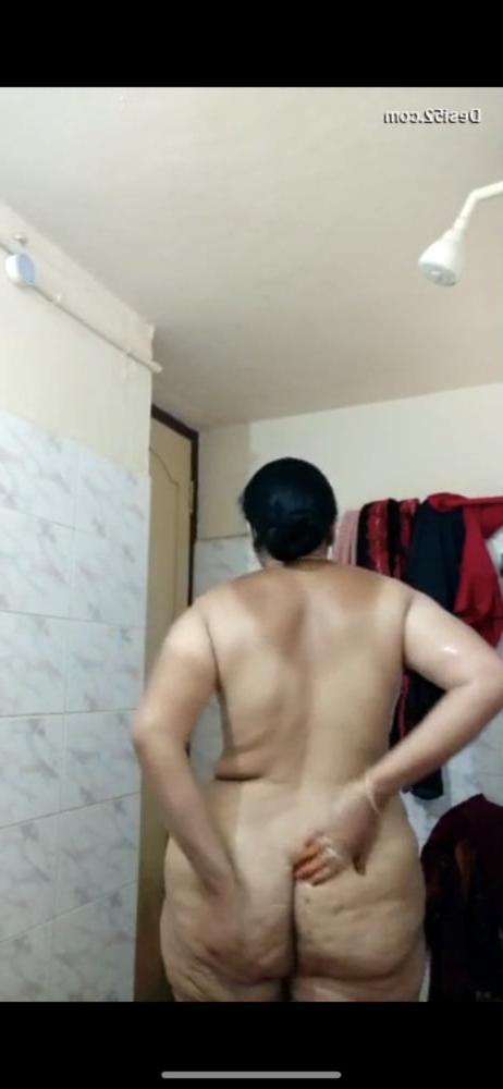 22P My aunty big ass(bhen chodh chaat lu bas iski gaand)