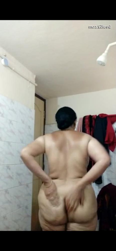 22P My aunty big ass(bhen chodh chaat lu bas iski gaand)