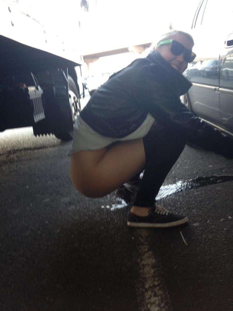 15P Emergency Pee Break (2)