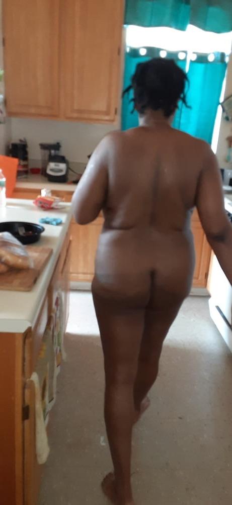 25P Rainbow NAKED MOM exposed