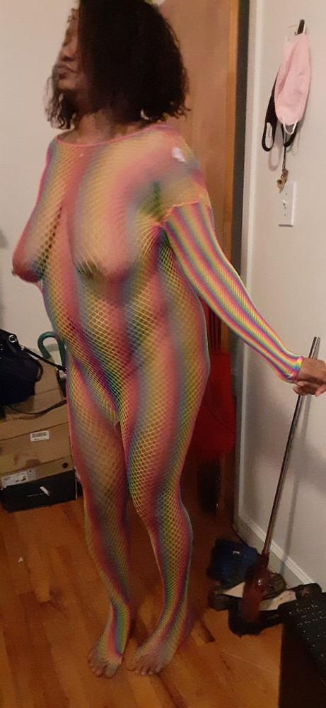 25P Rainbow NAKED MOM exposed