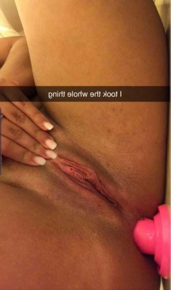 25P That's what she posted 28 (Selfie in English)
