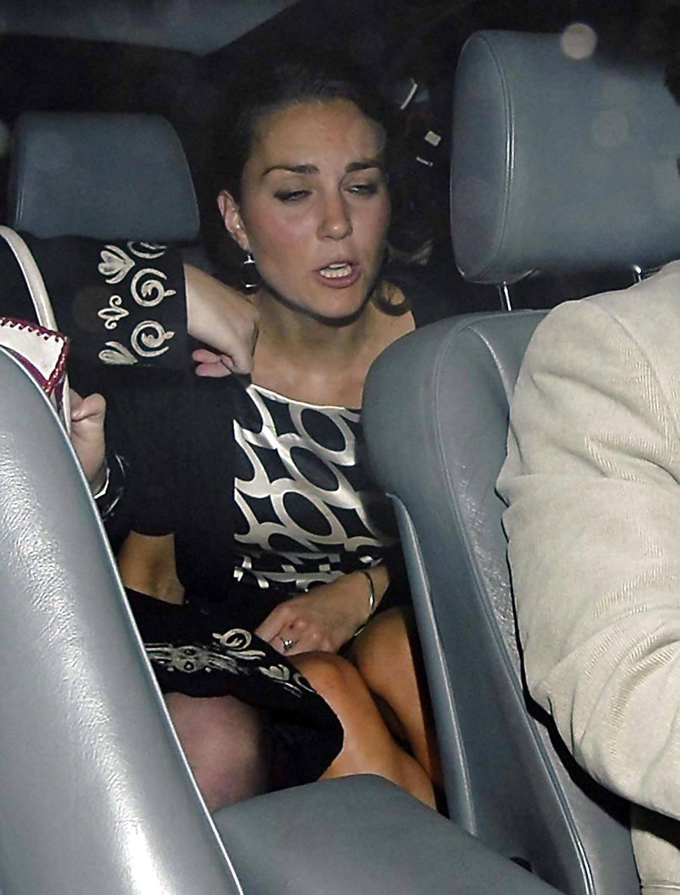 25P Celeb Oops And Upskirts 3 By twistedworlds