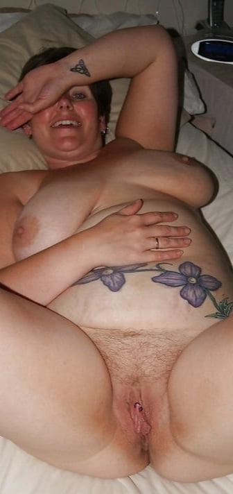 25P Gallery 129: Amateur Older Ladies