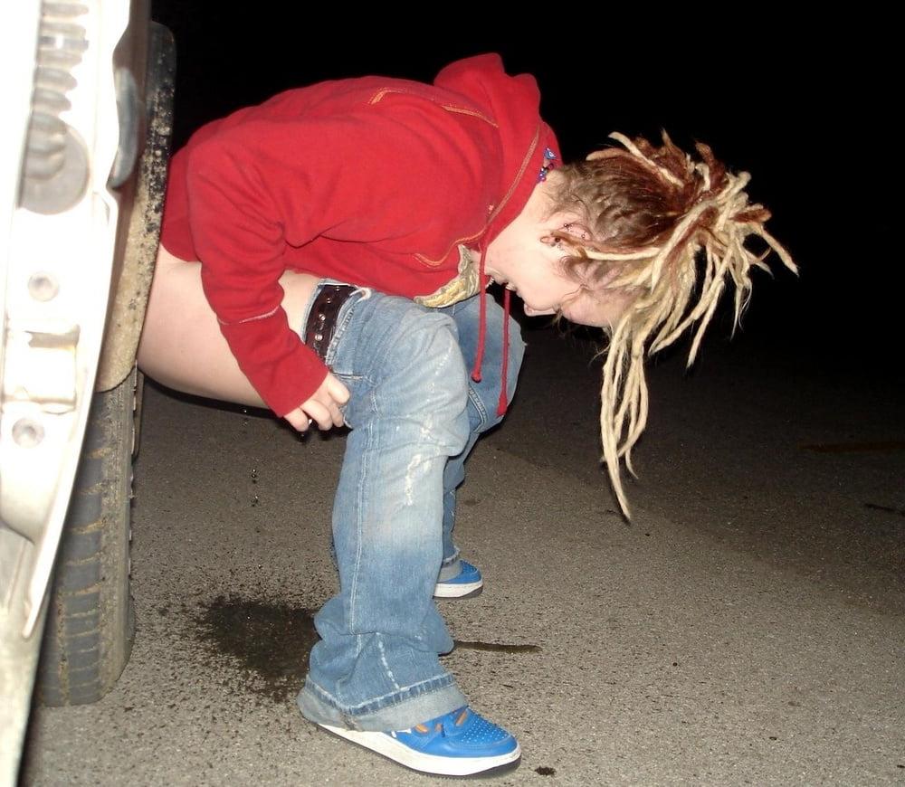 15P Emergency Pee Break (8)