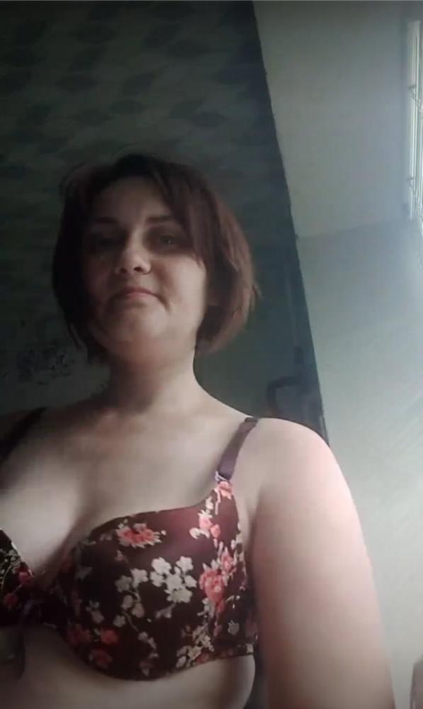 24P Mature russian mom