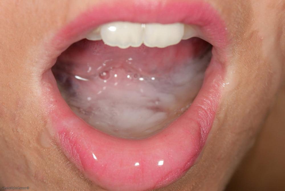 22P Mouth cum