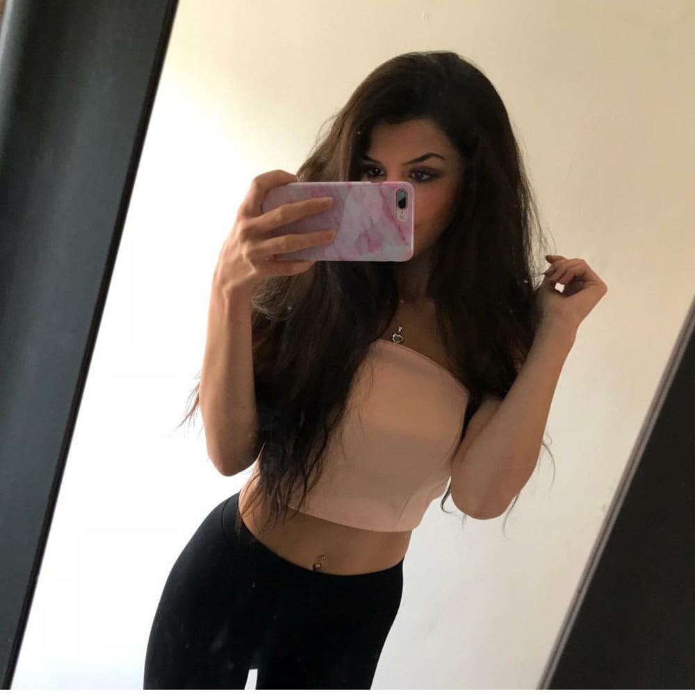 25P Lucy English stunner from Huntingdon