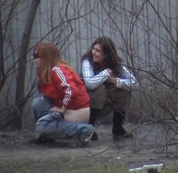15P Emergency Pee Break (5)
