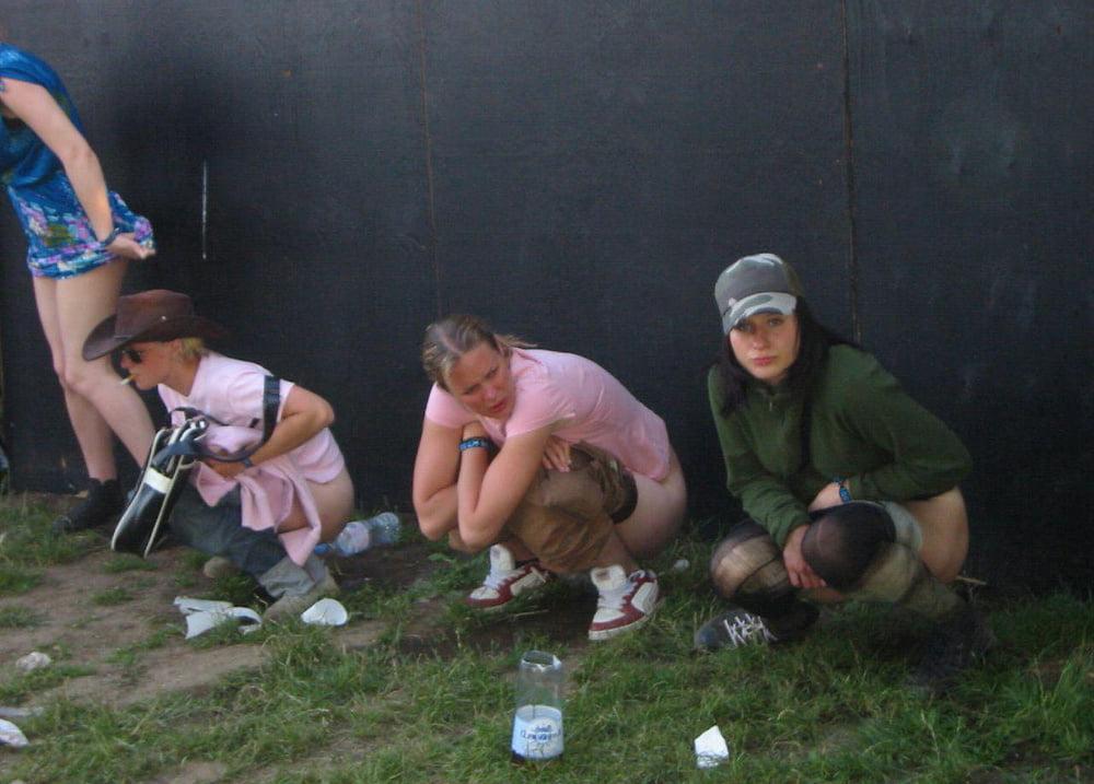 15P Emergency Pee Break (5)