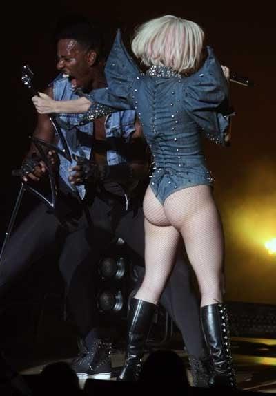 25P Gaga makes me shoot cum