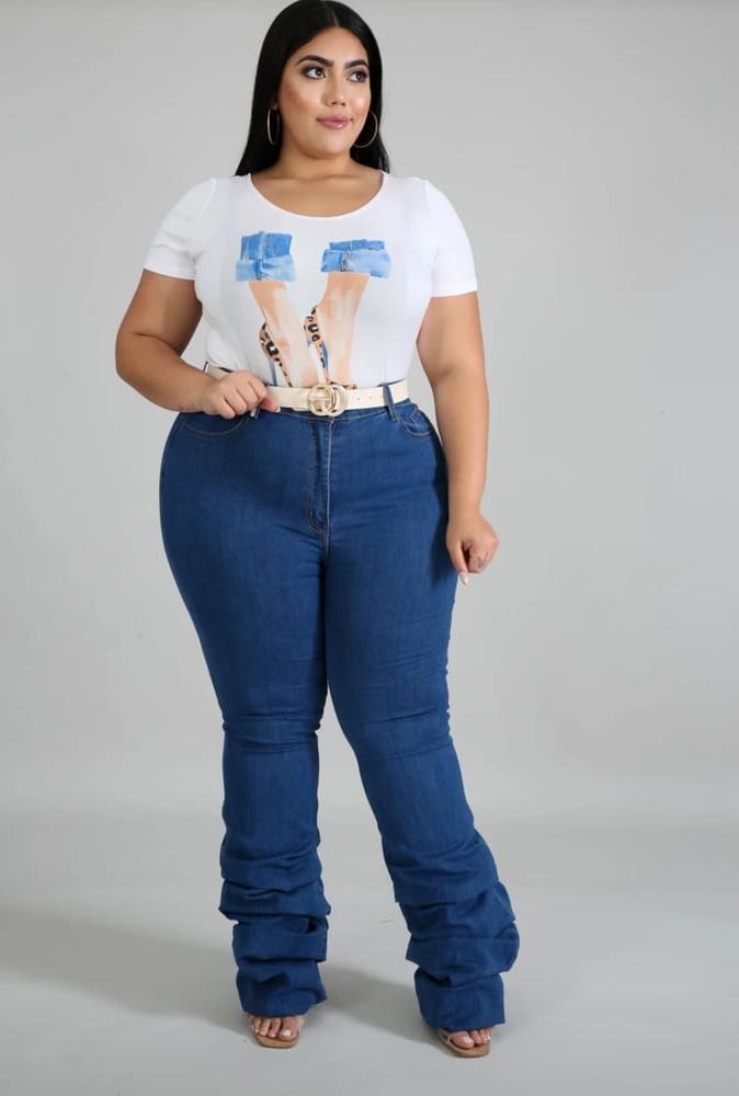 25P Juicy wide hips pear booty latina ass rabuda gostosa jeans