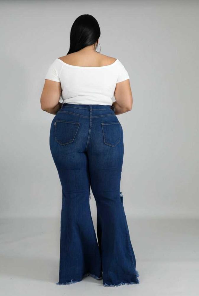 25P Juicy wide hips pear booty latina ass rabuda gostosa jeans