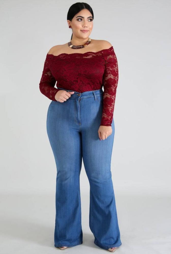 25P Juicy wide hips pear booty latina ass rabuda gostosa jeans