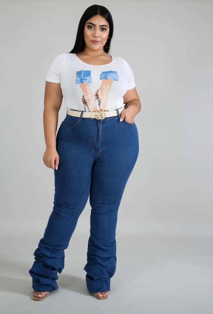 25P Juicy wide hips pear booty latina ass rabuda gostosa jeans