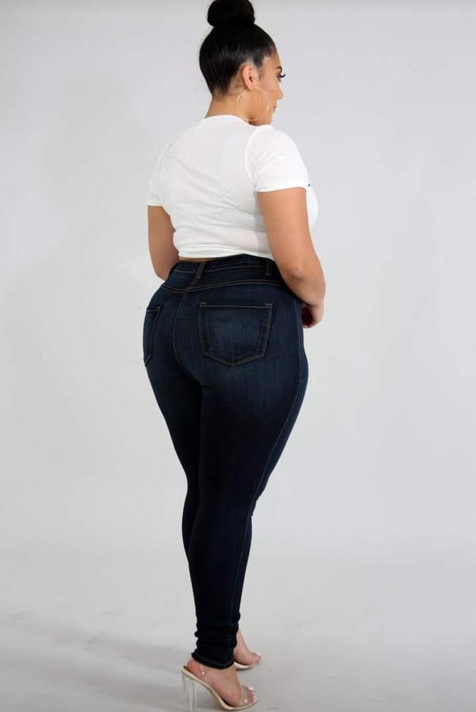 25P Juicy wide hips pear booty latina ass rabuda gostosa jeans
