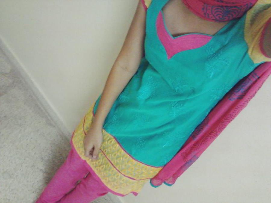 25P Sri Lanka girl 25