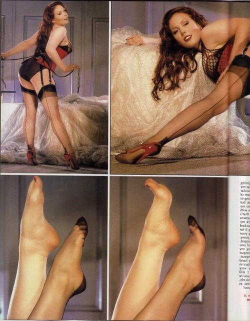 10P Leg Show Magazine - Big Boobs &amp; FF Stockings &amp; Feet