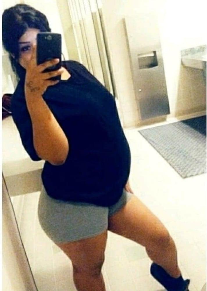 15P Young big booty bitchs