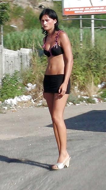 25P Mes amies Les Putes 4 (Street Hookers) by TROC
