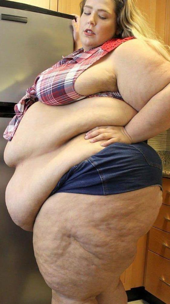 25P Hoodyman ssbbw 345 : Pig slaves exposed forever .