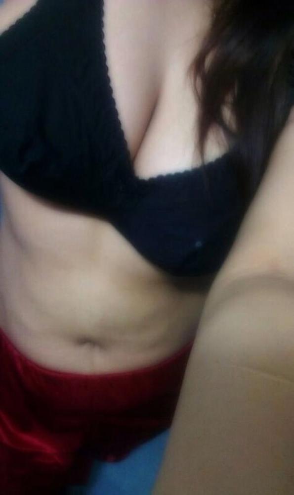 25P Sri Lanka girl 24