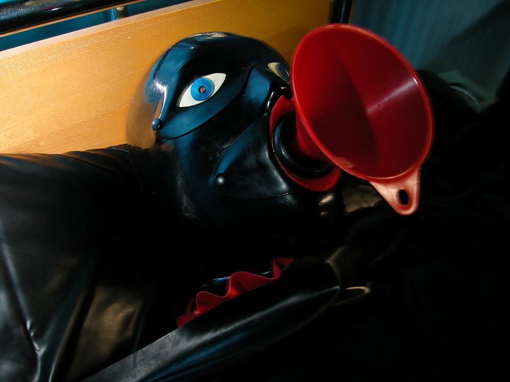 10P Cum Drinking Training in Rubber