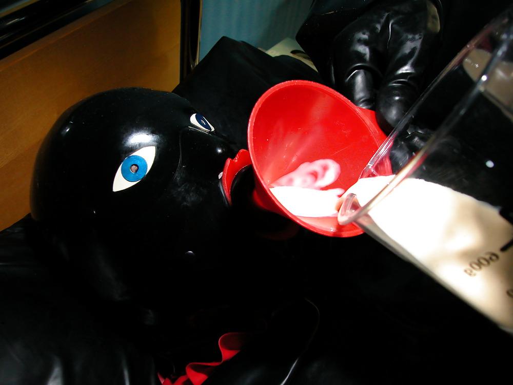 10P Cum Drinking Training in Rubber