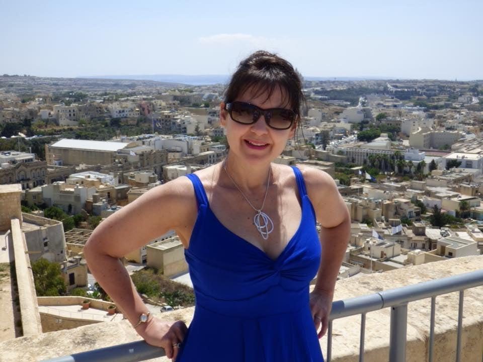 14P Mommy Sonja likes young boys