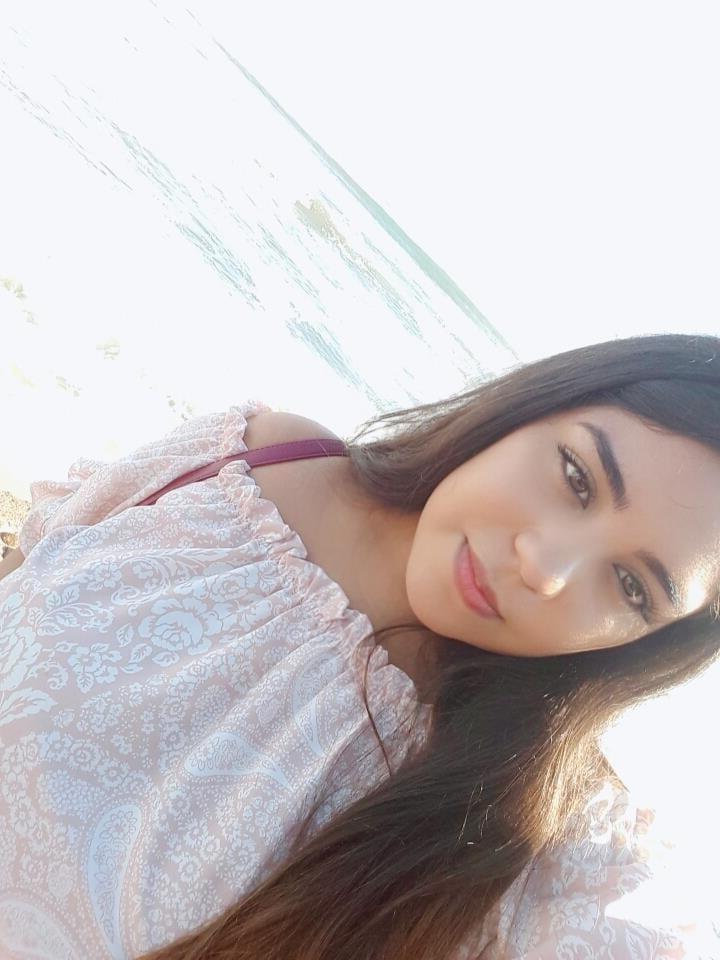 7P Sri Lanka girl 23