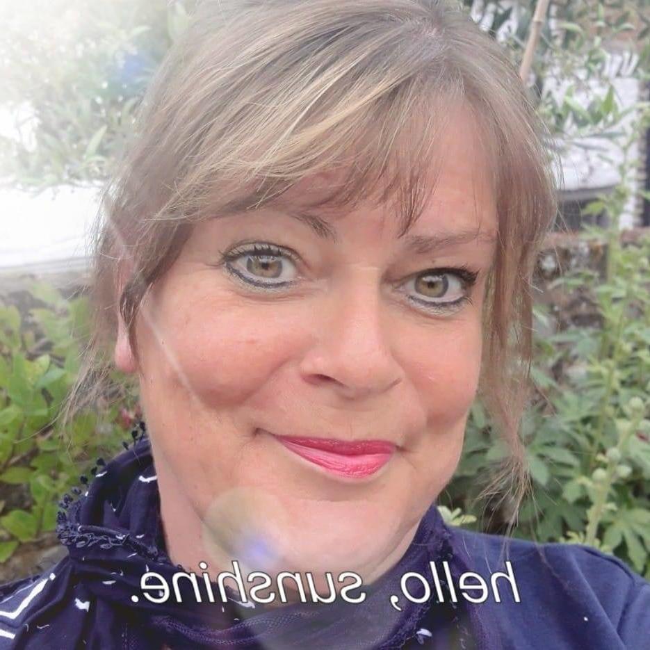 25P Mature Faces To Shoot Your Load Over 3