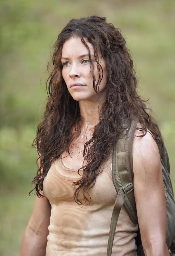 25P Evangeline Lilly Cum Material