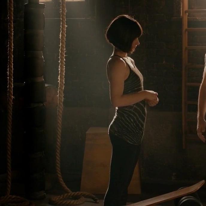 25P Evangeline Lilly Cum Material