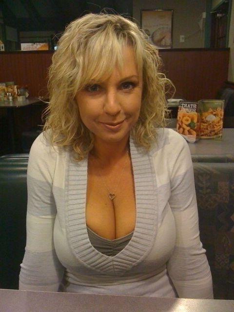 25P CUM FOR ME &amp; ON ME 11