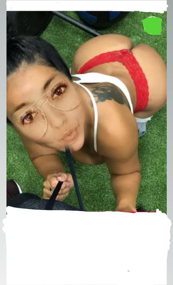 8P Big booty putas